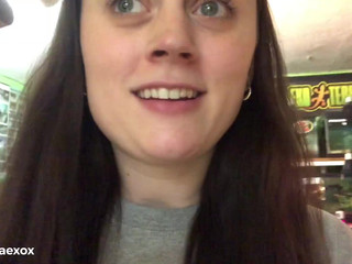 celinamaexox manyvids appetizing coquette rubs her vagina