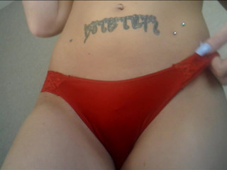 Hayley Hayze manyvids jerking off sitting on the edge of the bed