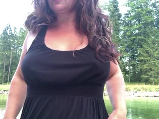 big_nipple_queen  manyvids gorgeous bitch shows small tits