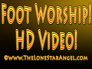 LoneStarAngel  manyvids white-haired bitch masturbates her pussy with a phallus