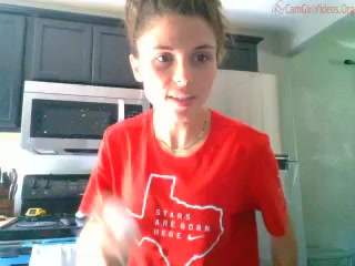 le_lea manyvids crazy chick is jerking off her pussy