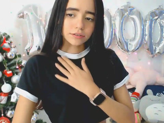 hanna_costello adult mare fingering holes