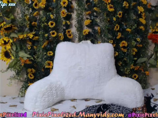 pixiepixelized black haired passion shows beautiful sissy