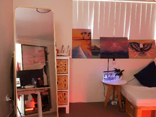 briannabellxxx cute brunette gets her pussy pounded