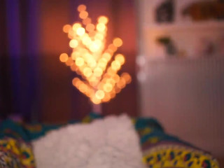 melodymate amazing confused posing in free chat