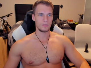 lovleycouplexxx played with tits