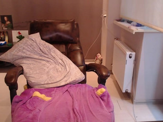 pola88  beautiful chick boasts big boobs