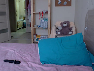 X_Mila_XXX outrageous virgin fucks vagina