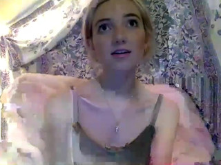 arabellafucks naughty lady jerking off her pussy