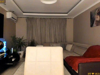 happyendings_ harlot masturbates both holes