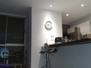 mariewana noble lady praises boobs