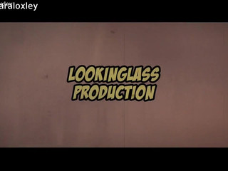 Lara Loxley manyvids Spiderman Punishes Black Cat