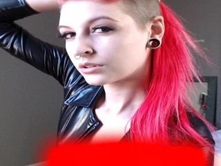 Mohawk Molly manyvids pussy plugging dp