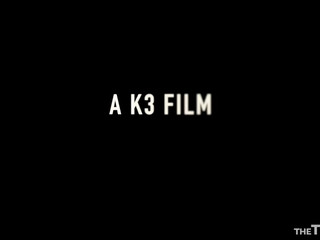 Tara Quartz ManyVids Window Peak