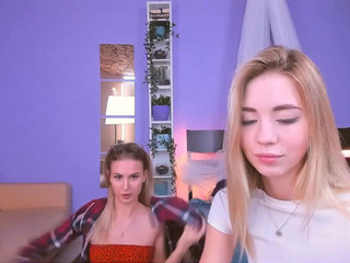 emmi_rosee busty milf - deliciously jerking her pussy