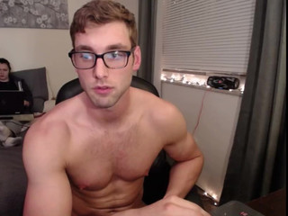 tayloroaks luxury chick masturbating with sex toys