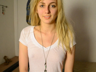 Chezza Luna Lil tits soaked