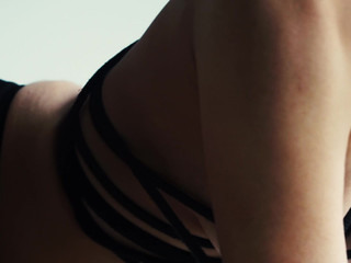 Cyncyncyn Tied Up Sunny Strip