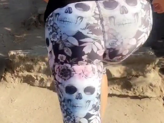 VictoriaJune69 crazy latina knees shaved holes