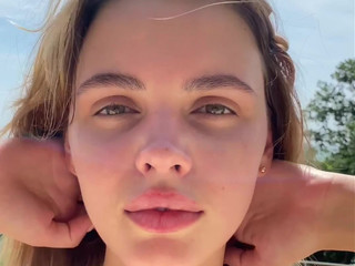 Angelsetfree young slut fucks phallus cunt