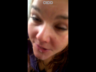 dirtykristy fucking herself in her pussy