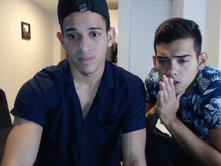 susan_castle cute chicks lick cunt in pose