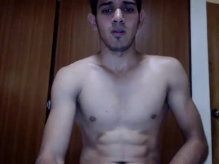 susan_castle cute busty bitch fingering