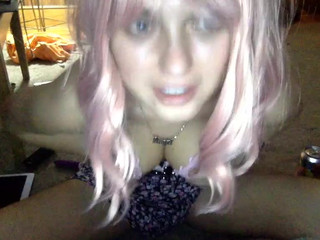 lindseyloves22 gorgeous female masturbates vagina