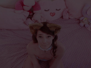 PrincessBambie  the obstinate babe works the body with oil