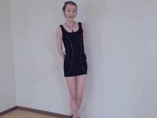 PrincessBambie  charming whore sticks dildo in the vagina