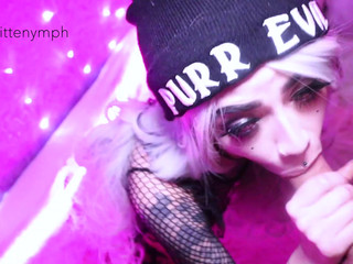 Kiittenymph  Beauty in