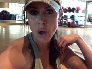 Kendra Lust videos [OnlyFans.com]  juicy babe fucks her shaved pussy