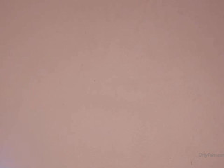 Dotti Pink  Pretty confused