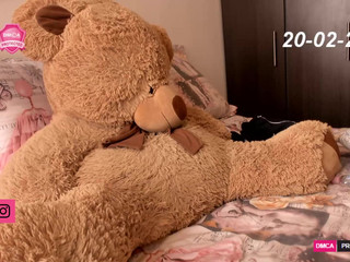 angie_mcqueen Beautiful girl