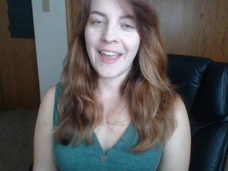 tawneyssexed sexy slut shows big tits