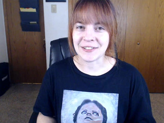 tawneyssexed fingering her pussy