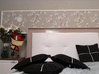 hee_youn cute babe does not show her face