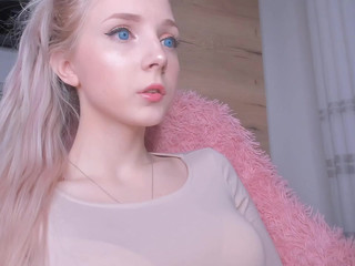 oh_honey_ cute chick strokes the cap