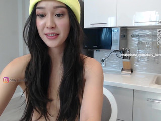 daily_love cute brown-haired with round tits