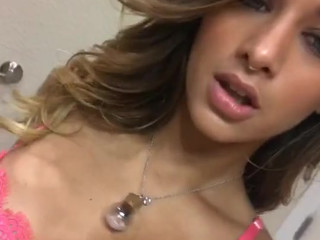 uma jolie onlyfans who wants to play