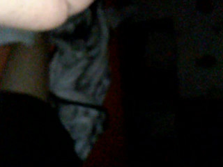 lillexxxi late night suck n trying to finger him