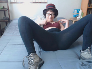 darlingrosette queefing in leggings