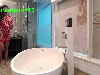 sashaswan  manyvids- Bath Time