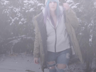 EllieMarie  manyvids- Great White North