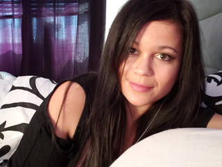 Mad After Dark -NSFW Girlfriend in Bed Roleplay (1)