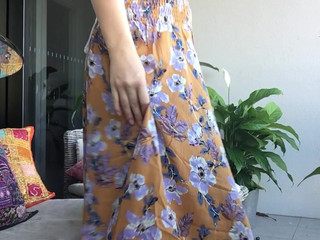 Elle knox -Cars are zipping past as I make myself cum on my balcony (1)