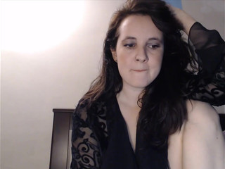 rosieruin manyvids cute slut masturbates with a vibrator