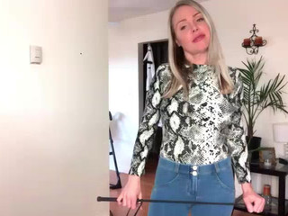 MissMadisonStone manyvids vicious girl relish fingers with herself