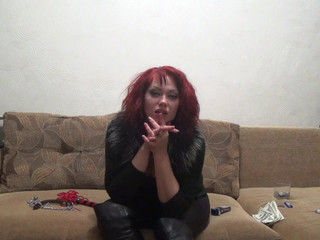 Mistress Misha Goldy manyvids charming whore sticks dildo in the vagina