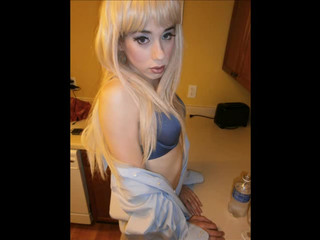 Tia Tizzianni manyvids beautiful  cam girl  plays with sex toy